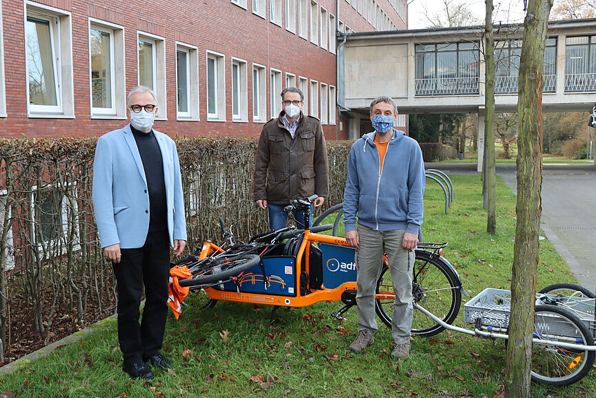 Bürgermeister Müller Bürgermeister Müller mit ADFC Vertreter